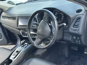 Honda Vezel 1.5 Hybrid 2WD 2019 Black