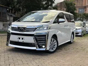 Toyota Vellfire 2018 White