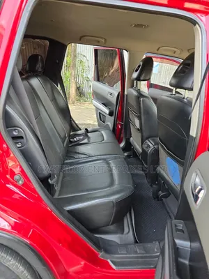 Nissan X-Trail 2.0 Automatic 2008 Red