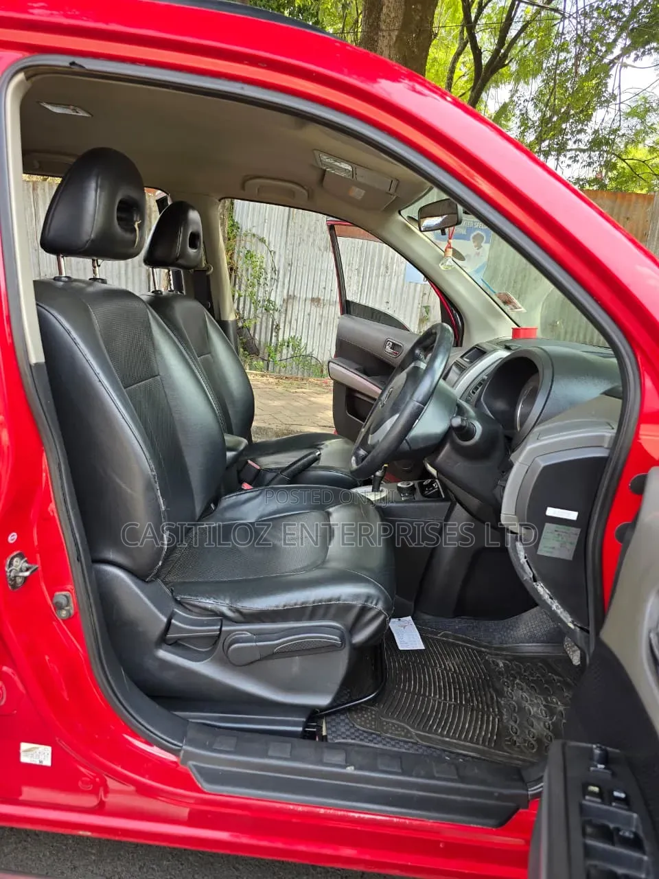 Nissan X-Trail 2.0 Automatic 2008 Red
