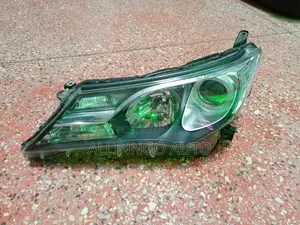 Toyota Mark X 2012 Headlight