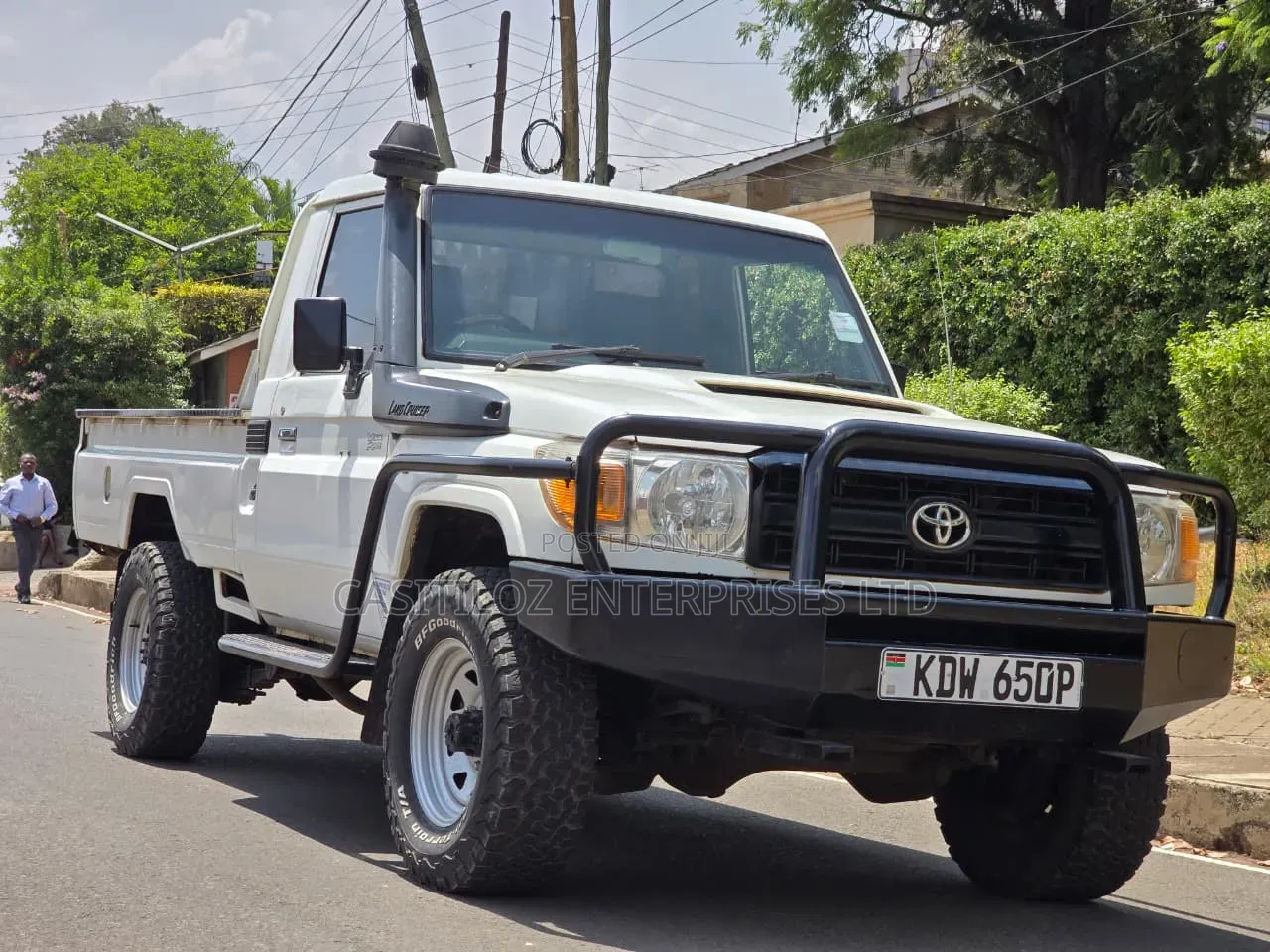 Toyota Land Cruiser 79 Series 2008 Gold
