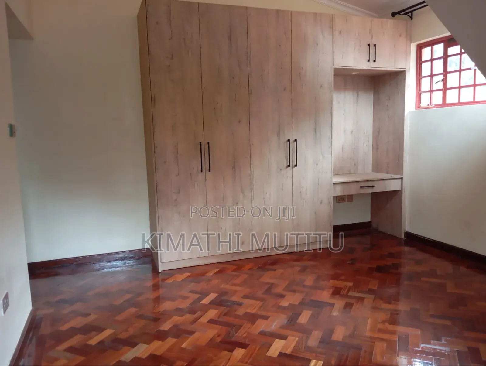 4bdrm Maisonette in Fairacres, Karen C for sale