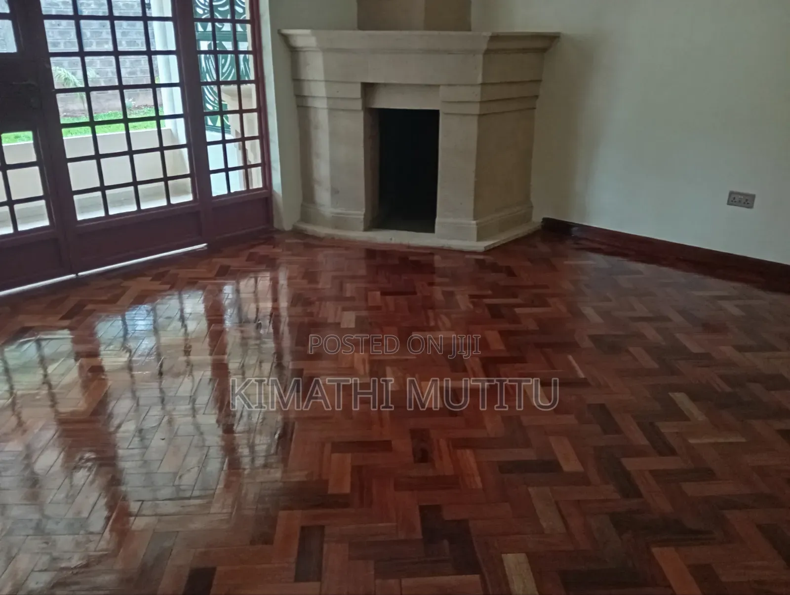 4bdrm Maisonette in Fairacres, Karen C for sale
