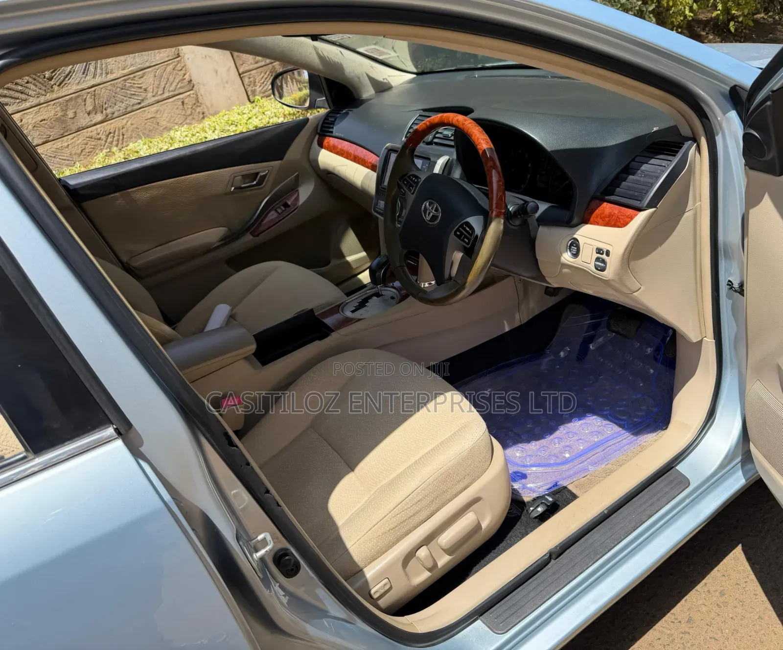 Toyota Premio 2014 Blue