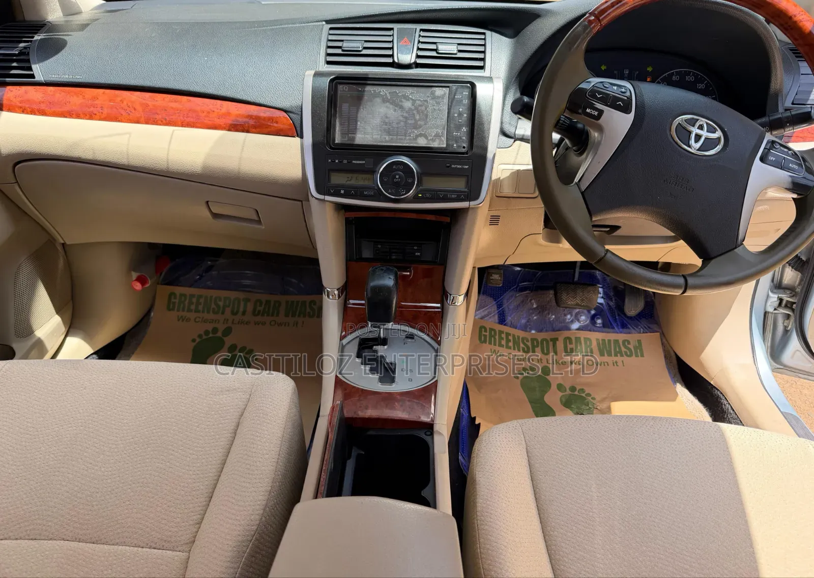 Toyota Premio 2014 Blue