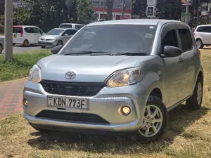 Toyota Passo 1.0 AWD 2016 Silver