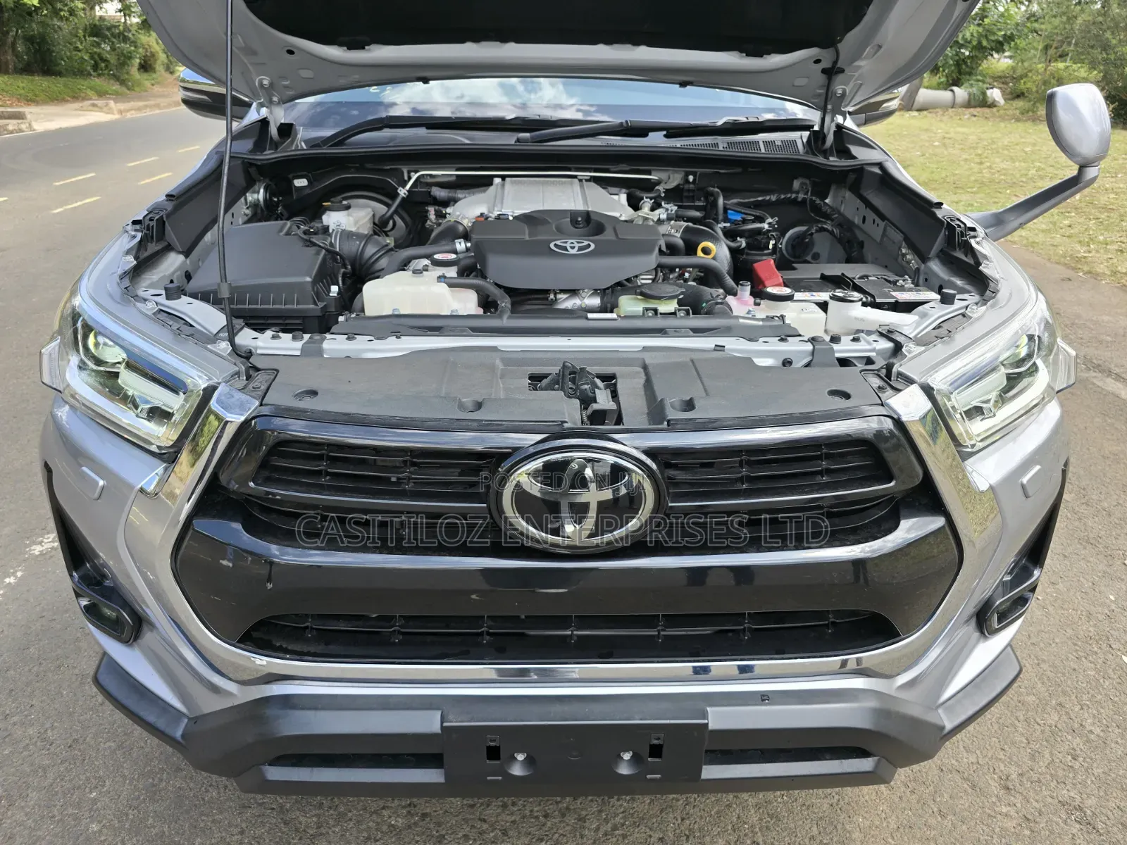 Toyota Hilux Revo Double Cab Deisel 2.4 AWD 2021 Silver