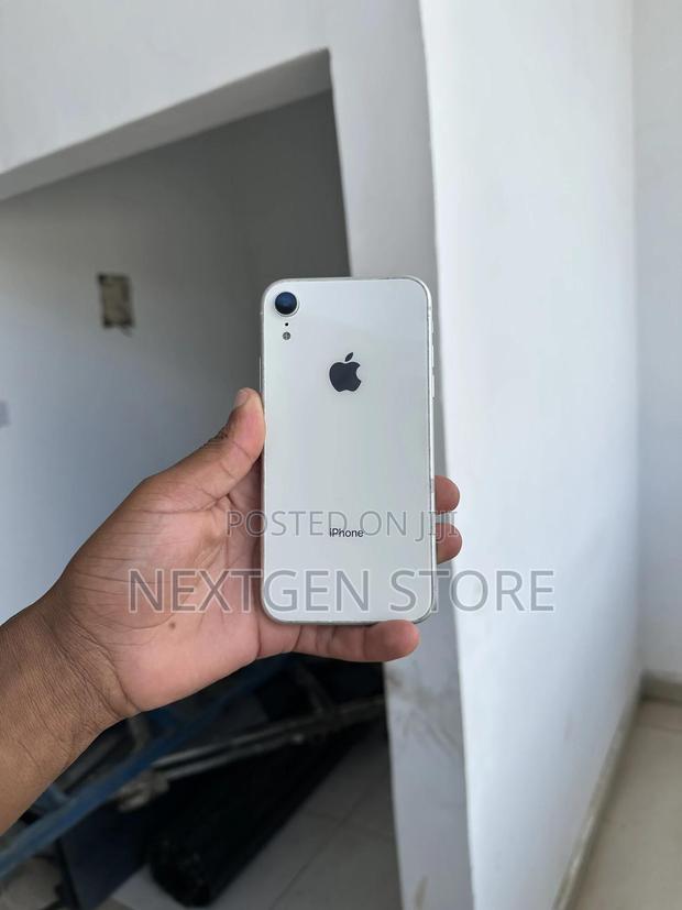 Apple iPhone XR 64 GB White - thumbnail 2