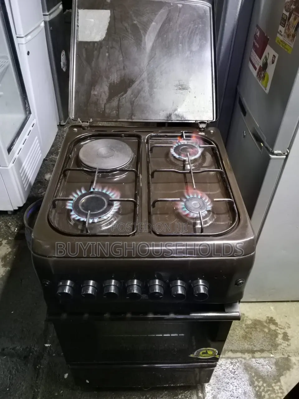 Von 50x55 Cooker 3gas+1electric Used