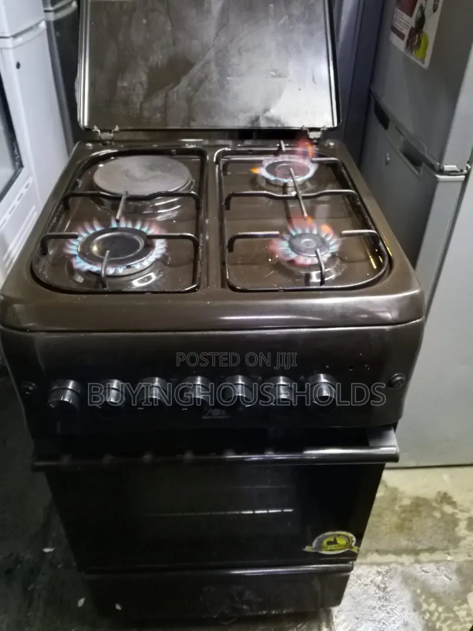 Von 50x55 Cooker 3gas+1electric Used