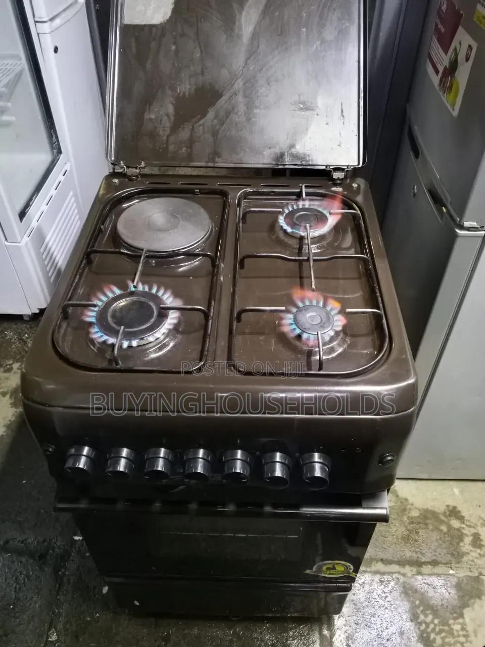 Von 50x55 Cooker 3gas+1electric Used