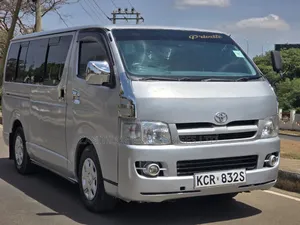 Toyota HiAce 2011 Silver