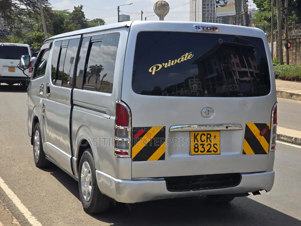 Toyota HiAce 2011 Silver