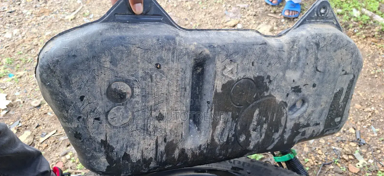 Toyota Fielder Fuel Tank