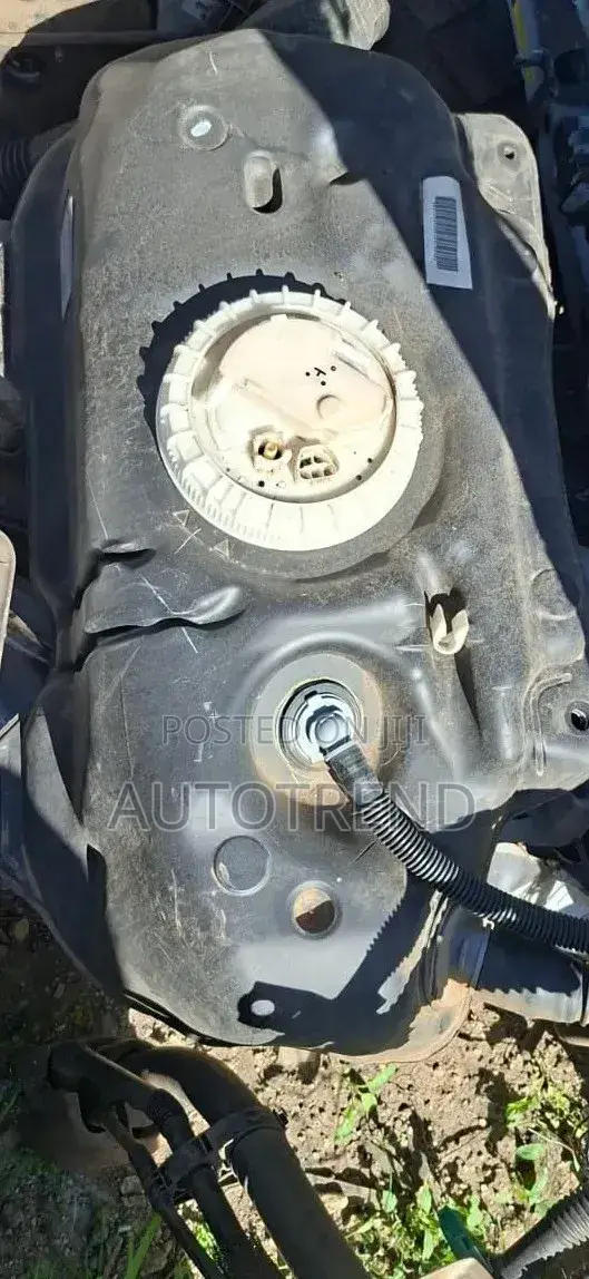 Toyota Fielder Fuel Tank