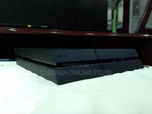 Used Clean Ps4 Fat With 1 Pad at Fifa 18