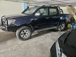 Toyota Hilux 2006 Black