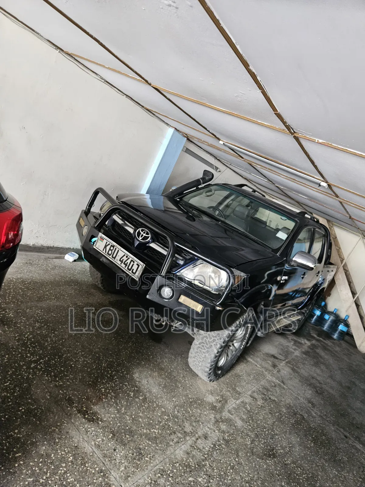 Toyota Hilux 2006 Black