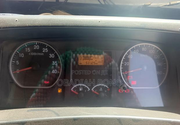 Isuzu Frr90 2022 White - thumbnail 6