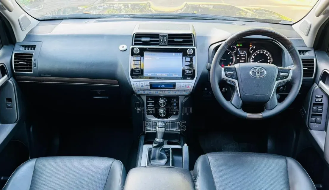 Toyota Land Cruiser Prado 3.0 172hp 2020 Gray