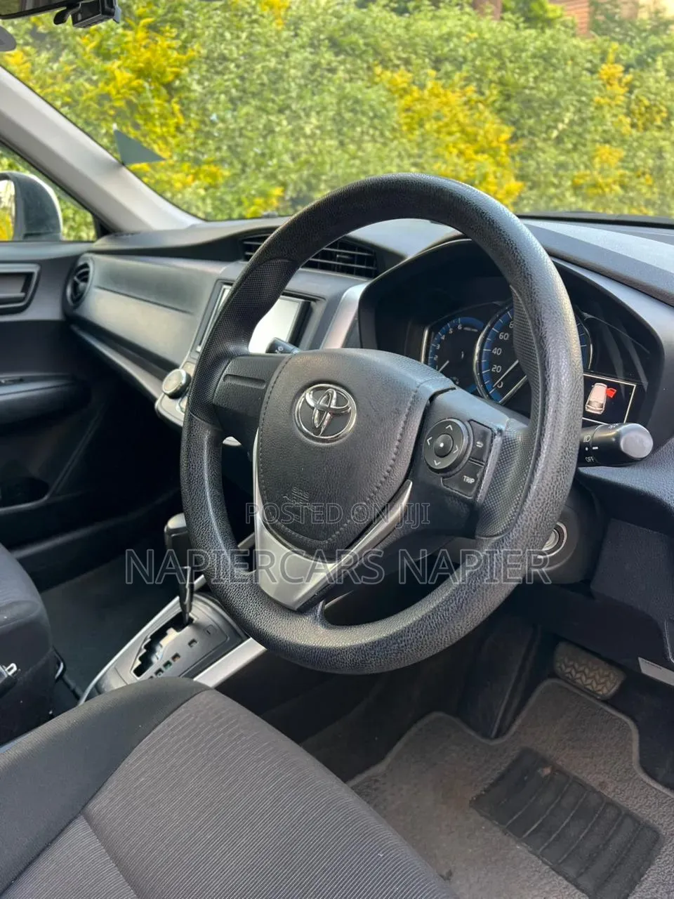 Toyota Corolla Fielder 2019 White