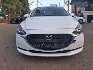 Mazda 2 2020 White