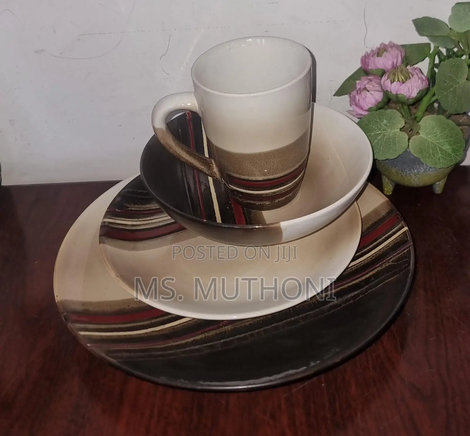Retro 24pc Ceramic Dinner Sets