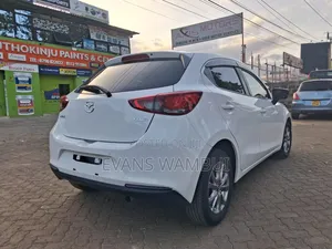 Mazda 2 2020 White