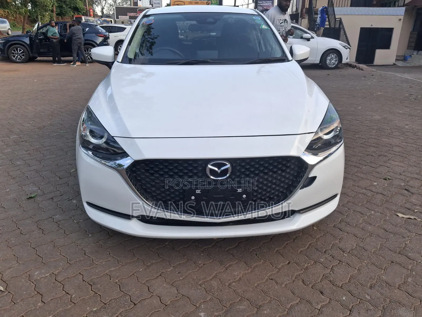 Mazda 2 2020 White