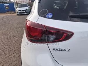 Mazda 2 2020 White