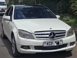 Mercedes-Benz C200 2011 White