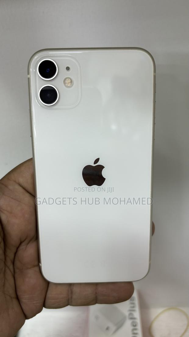 Apple iPhone 11 128 GB White