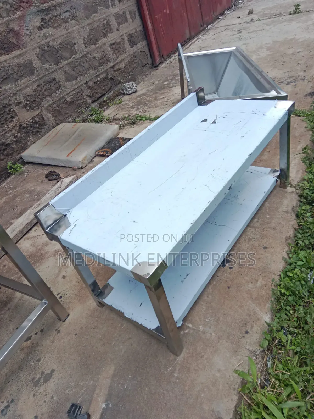 Ss 304 Customized Stainless Steel Tables 4ft *20 CMS