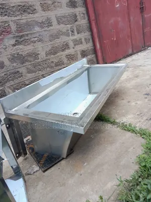 Ss 304 Stainless Wall Sluice Sinks