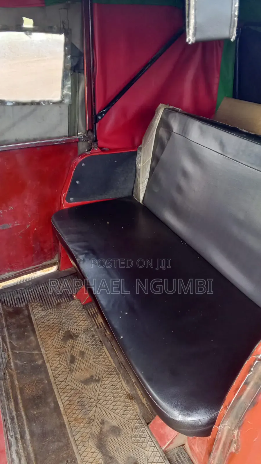 Piaggio 2014 Red