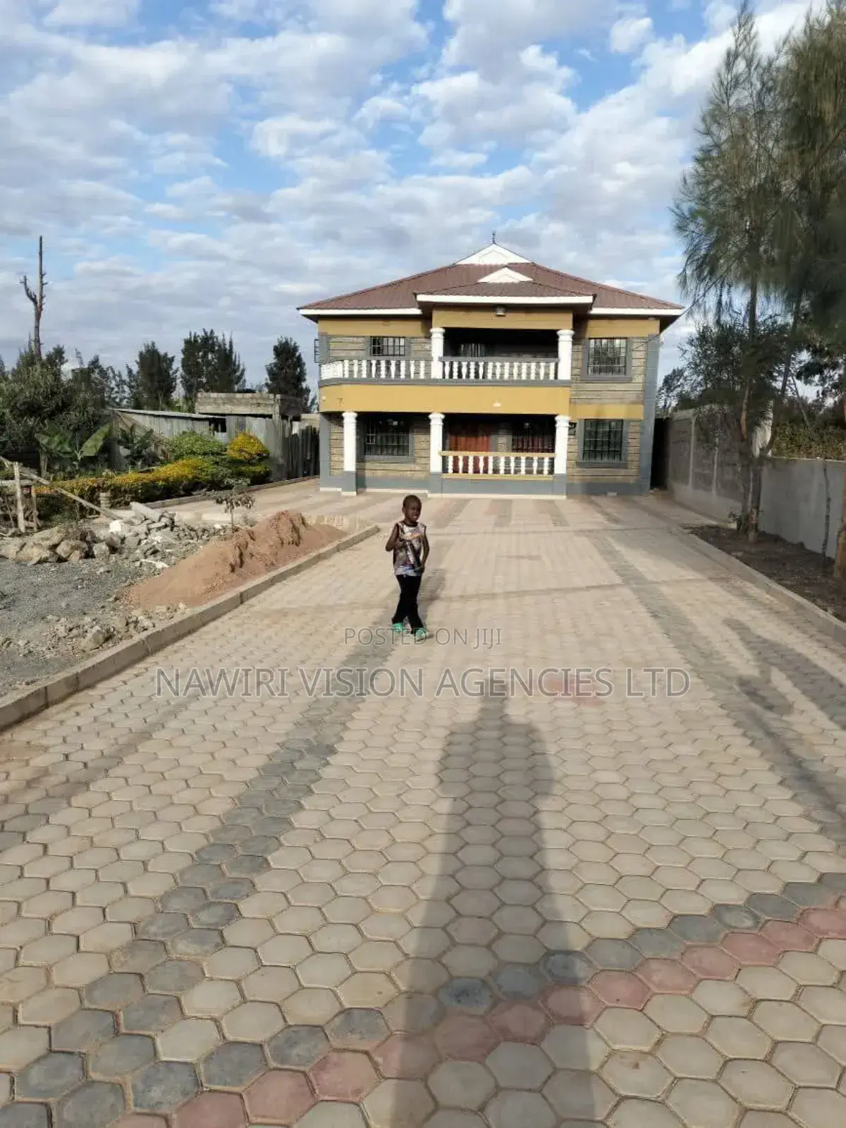 5bdrm Mansion in Stage 26, Ruai for rent