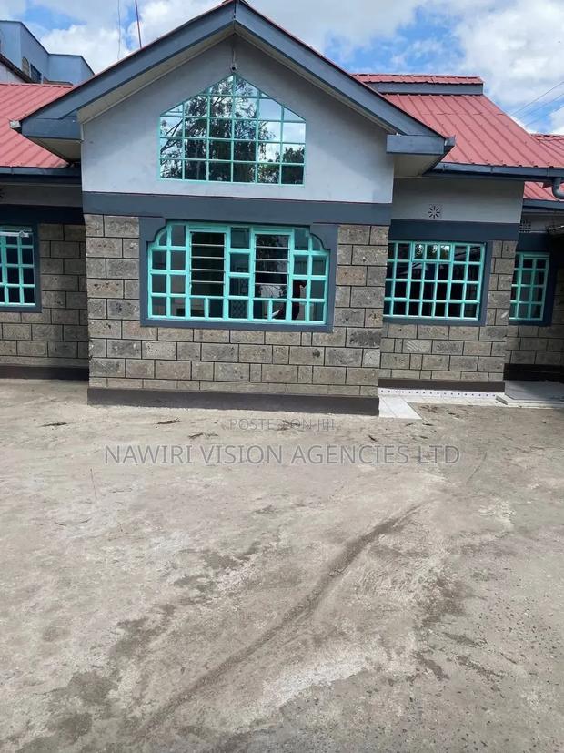 3bdrm Bungalow in Bypass, Ruai for rent
