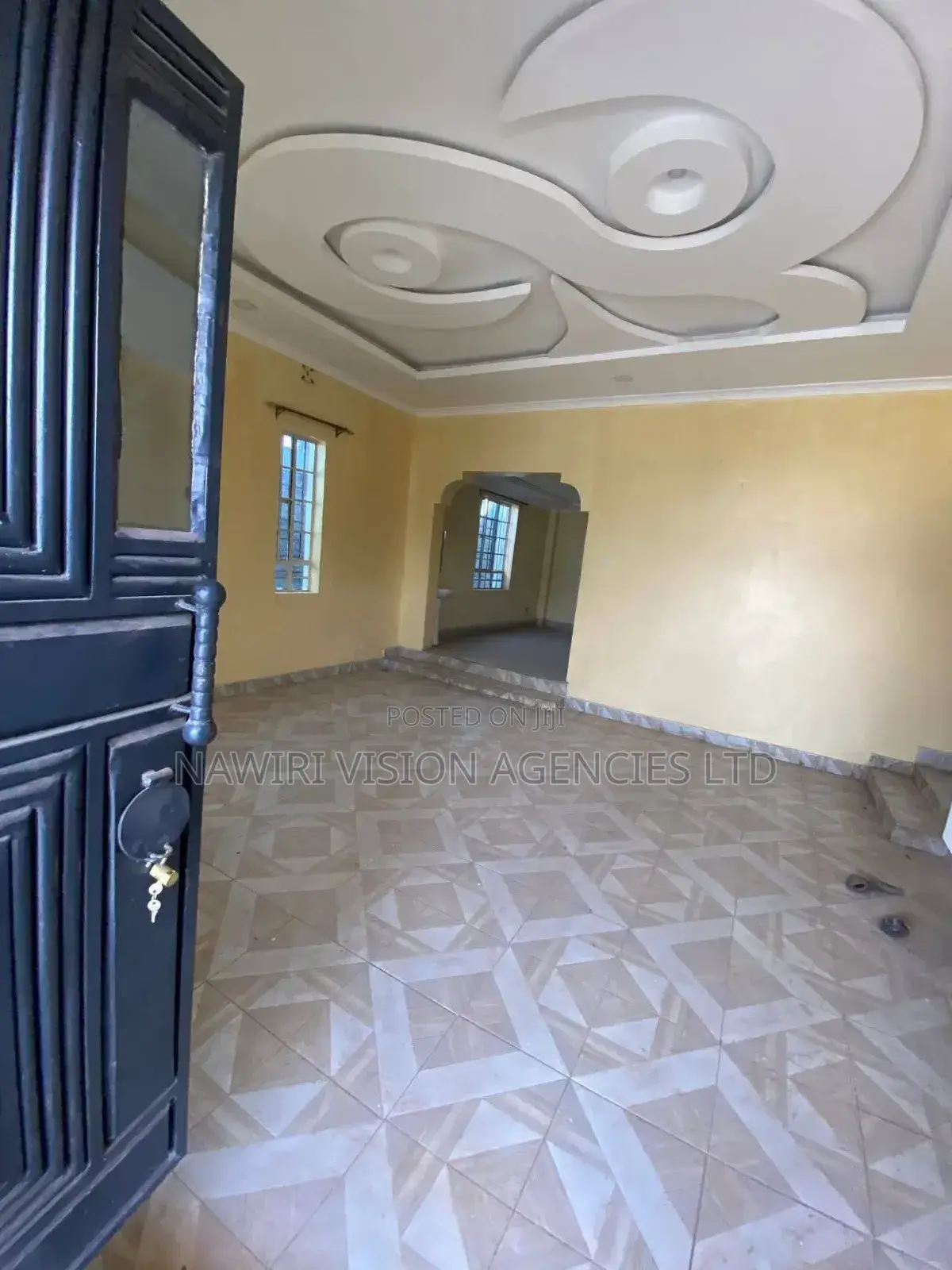 5bdrm Mansion in Joska for rent