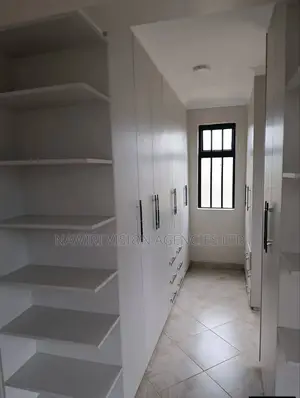 4bdrm Maisonette in Mugutha, Ruiru for sale