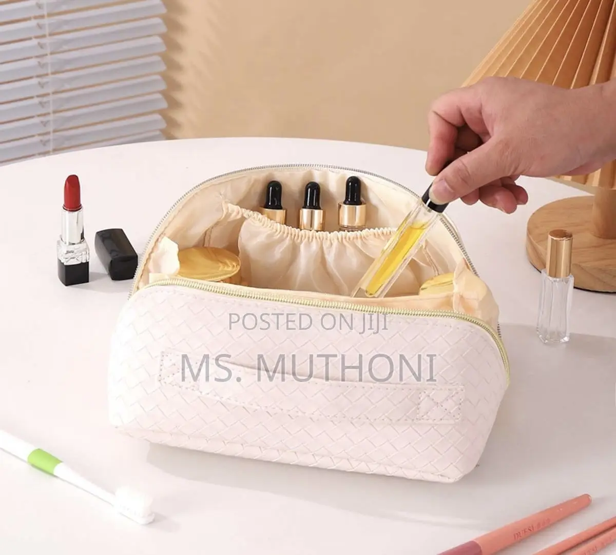 Convenient Woven Texture Cosmetic / Travel / Toiletries Bag