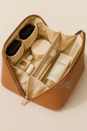 Waterproof Travel Cosmetic/ Toiletries /Makeup Organizer,