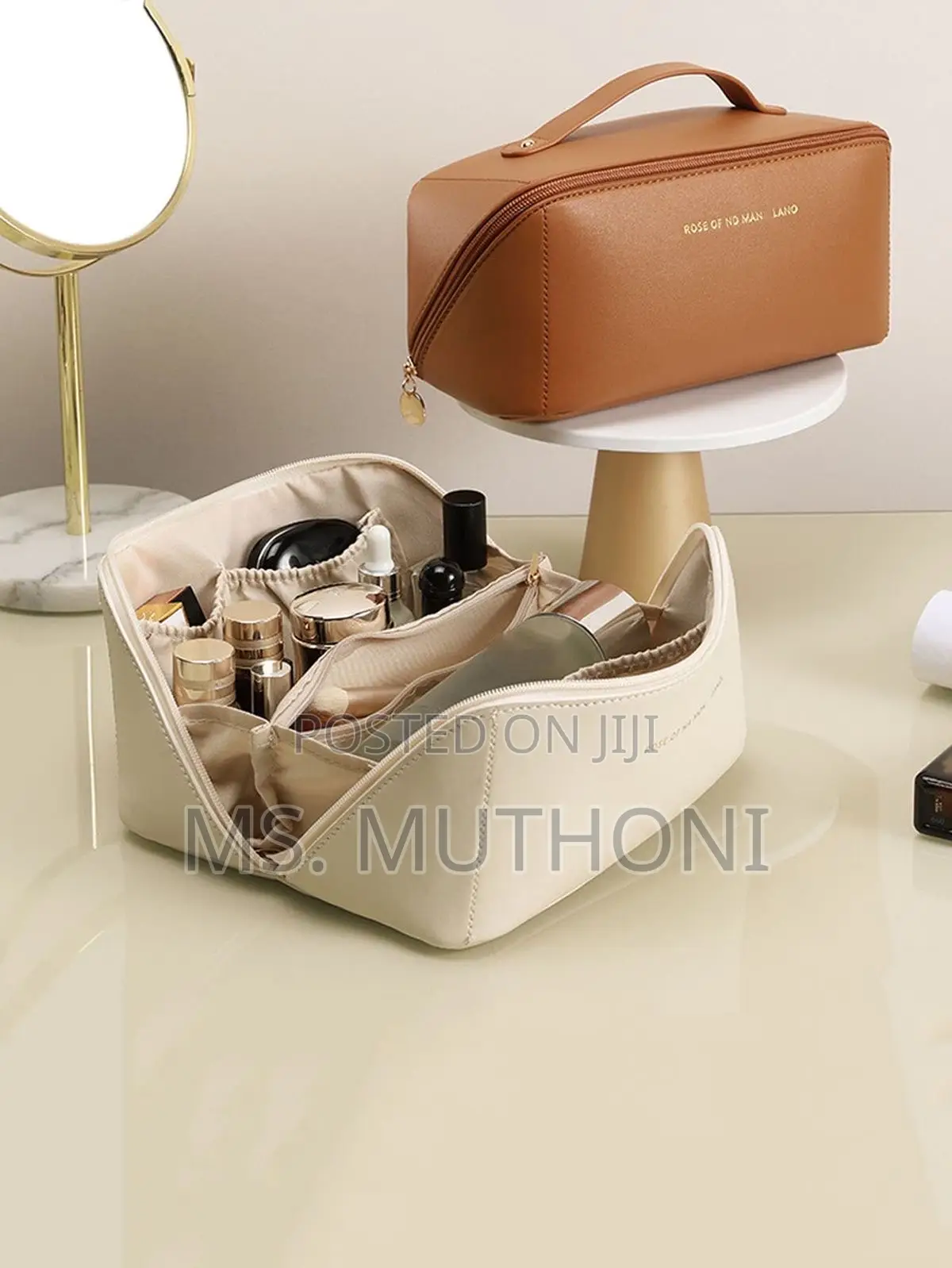 Waterproof Travel Cosmetic/ Toiletries /Makeup Organizer,