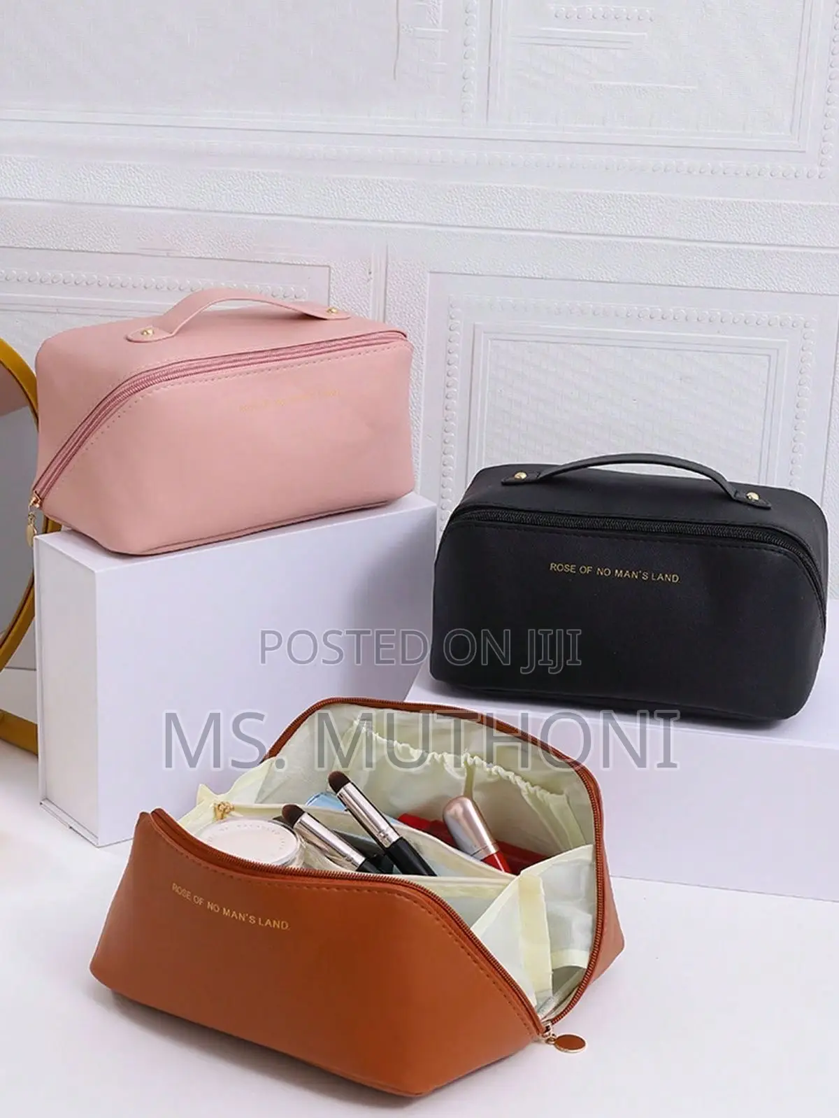 Waterproof Travel Cosmetic/ Toiletries /Makeup Organizer,