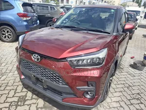 Toyota Raize 2020 Maroon