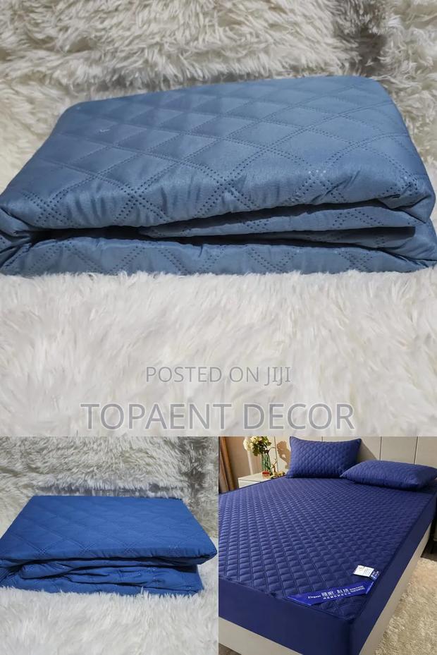 6 by 6 Dry and Comfortable Waterproof Mattress Protectors