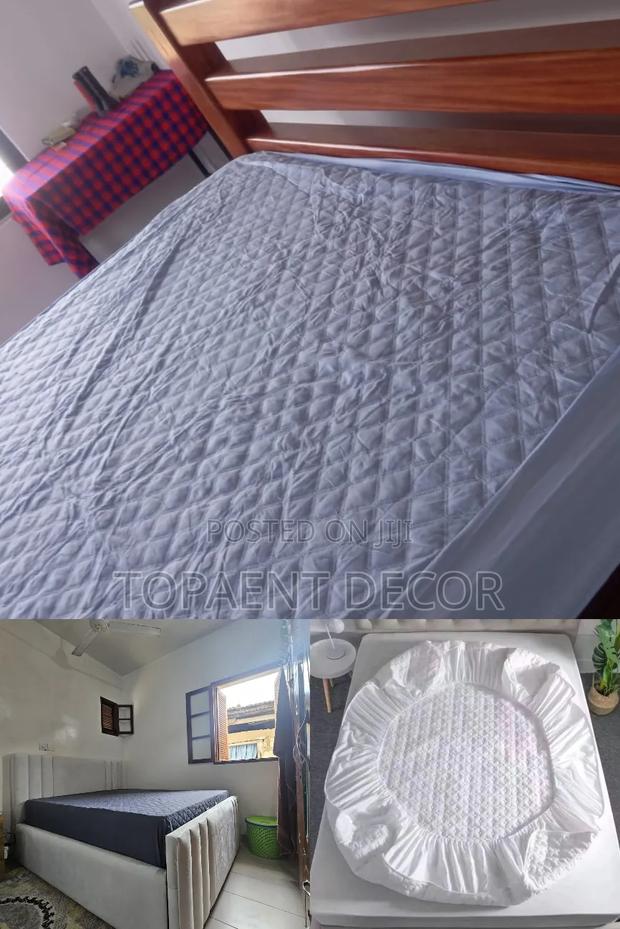 6by 6 Soft Comfort,Easy Sleep Adult Waterproof Mattress Protector