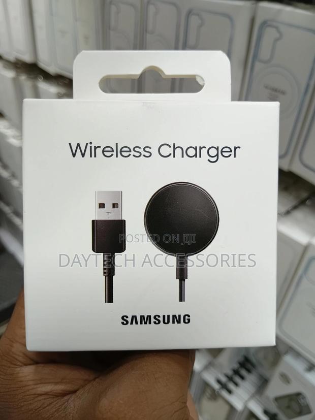 Genuine Samsung Galaxy Watch Active / Active 2 Wireless Charger Dock - thumbnail 3