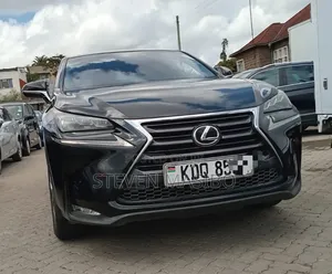 Lexus NX 200t FWD 2017 Black