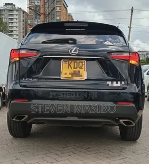 Lexus NX 200t FWD 2017 Black